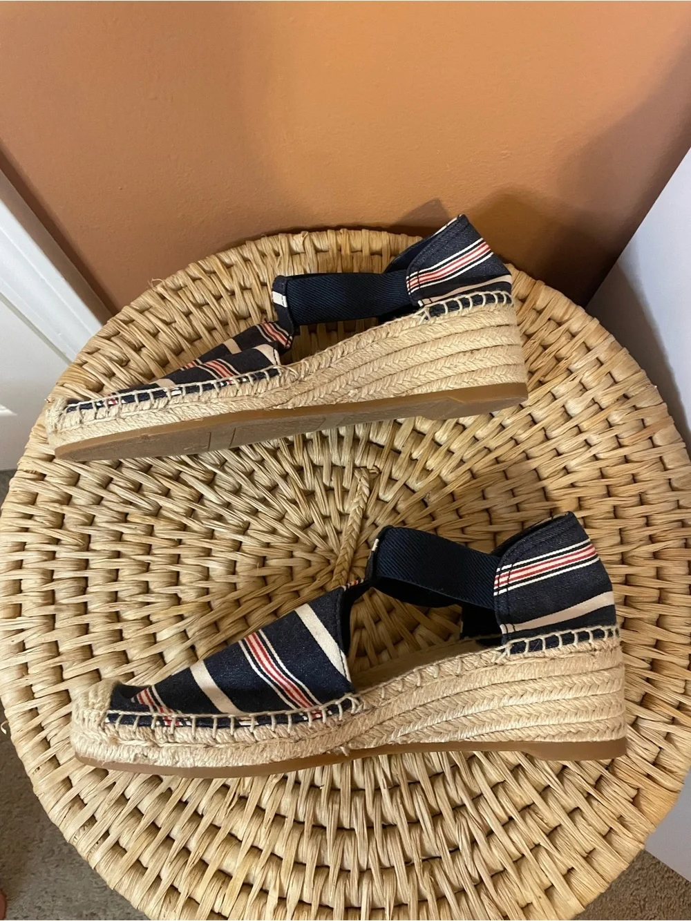 Tory Burch Catalina Espadrilles in Navy Multi Stripe Women’s Size 8.5